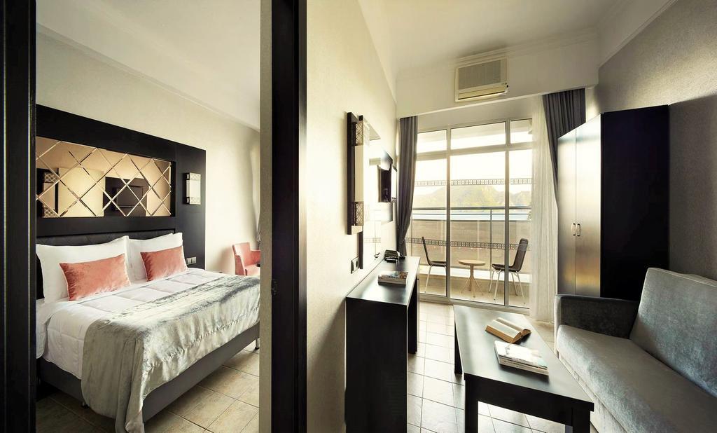 Ideal Prime Beach Hotel Ultra All Inclusive Marmaris Room photo